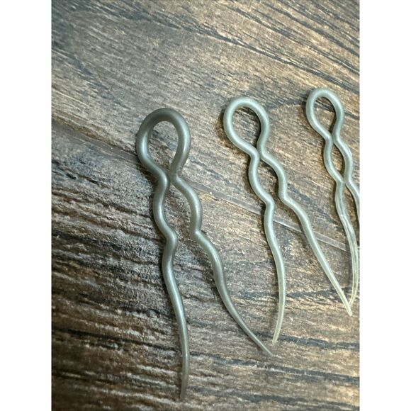 Vintage Set of 4 French Hair Pin Sticks Wavy Crink Celluloids Accessories 2.5" - Picture 2 of 4